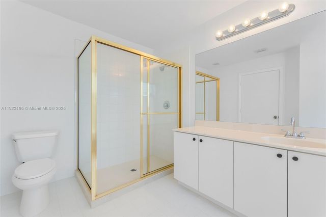 15854 SW 21st St, Miramar, FL 33027