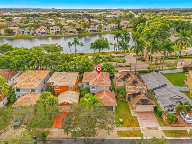 15854 SW 21st St, Miramar, FL 33027