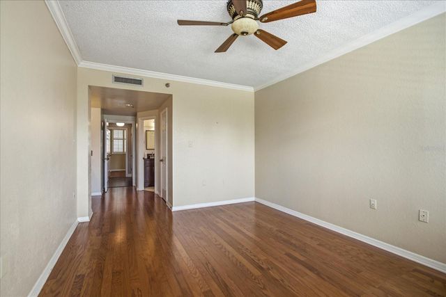 401 E ROBINSON STREET 304, Orlando, FL 32801