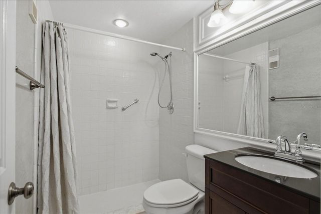 401 E ROBINSON STREET 304, Orlando, FL 32801