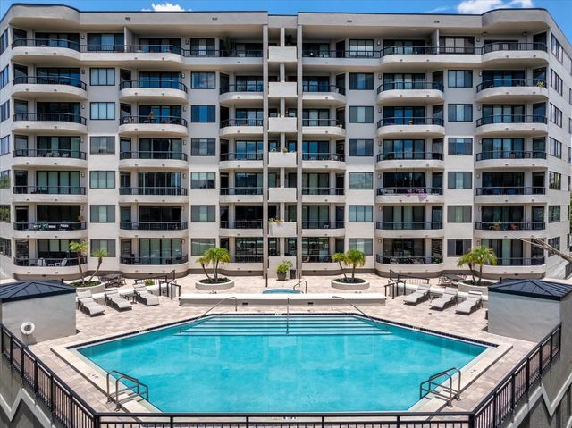 401 E ROBINSON STREET 304, Orlando, FL 32801