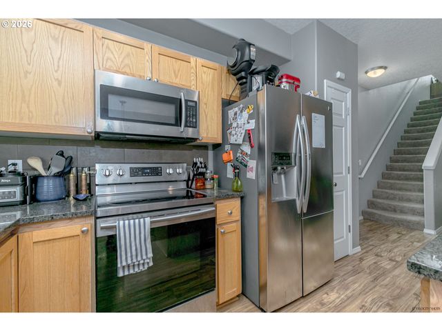 20855 Sw SKIVER St, Beaverton, OR 97078