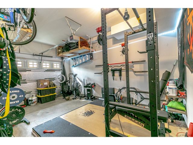 20855 Sw SKIVER St, Beaverton, OR 97078