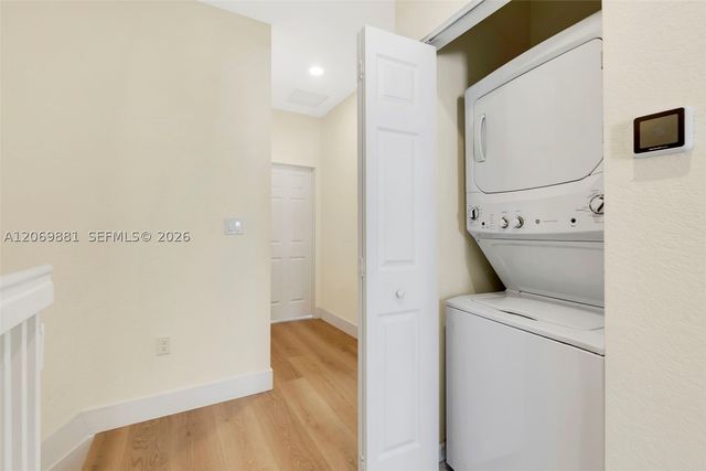 10615 W 34th Ct, Hialeah, FL 33018