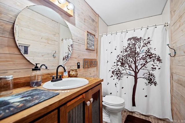 926 Grant 67 Road, Sheridan, AR 72150