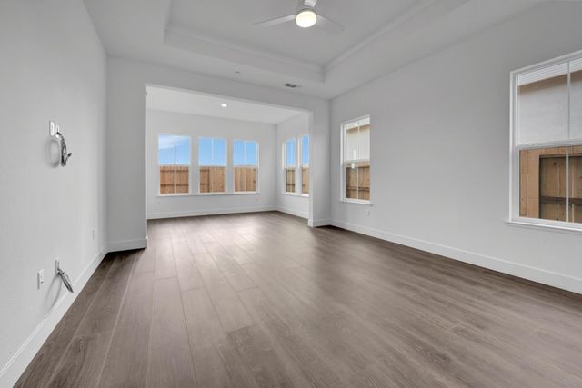 4327 Hooded Crow Way, Rancho Cordova, CA 95742