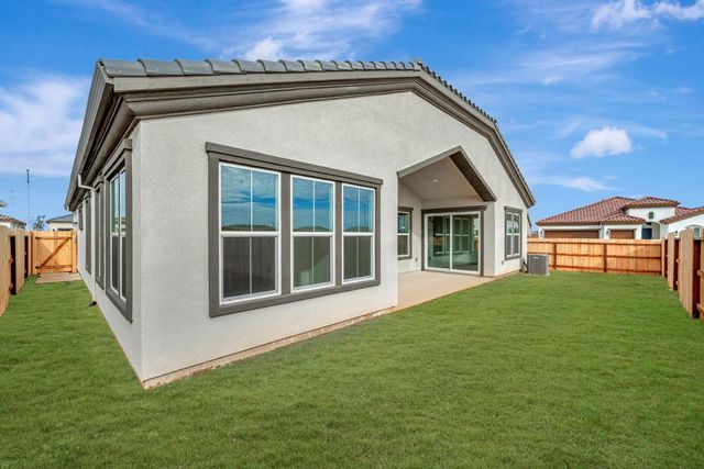 4327 Hooded Crow Way, Rancho Cordova, CA 95742