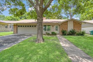 2909 Dover Drive, Sherman, TX 75092