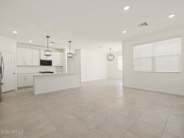 7354 E TINTYPE Road, San Tan Valley, AZ 85143
