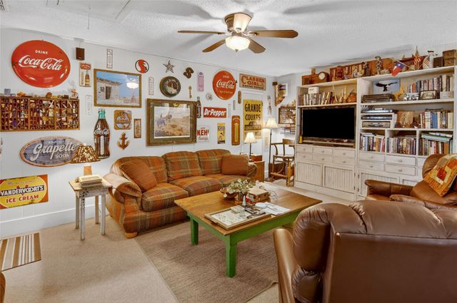 1706 Goodwin Drive, Mineral Wells, TX 76067