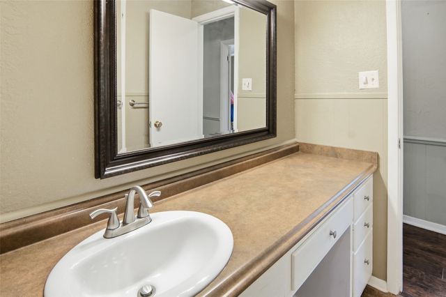 1706 Goodwin Drive, Mineral Wells, TX 76067