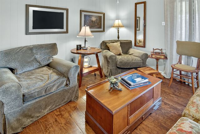 1706 Goodwin Drive, Mineral Wells, TX 76067