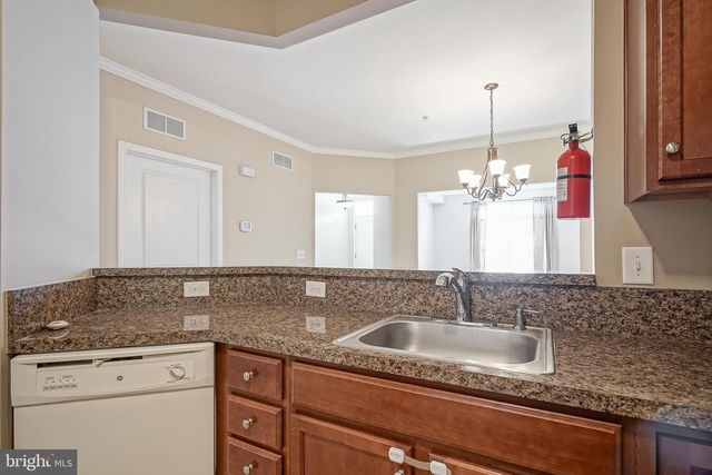 207 RAPHAEL CT, Williamstown, NJ 08094