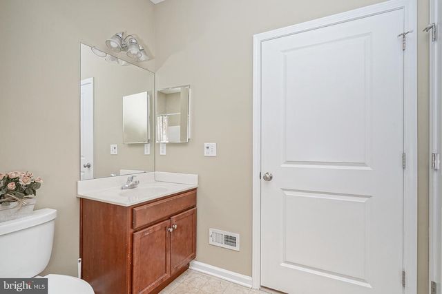 207 RAPHAEL CT, Williamstown, NJ 08094