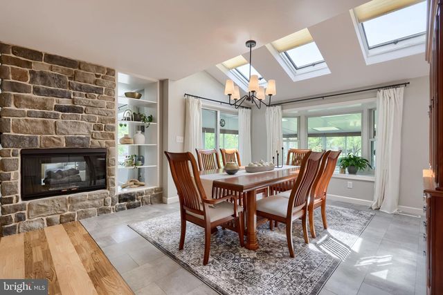 320 HIGHLAND RD, Hershey, PA 17033