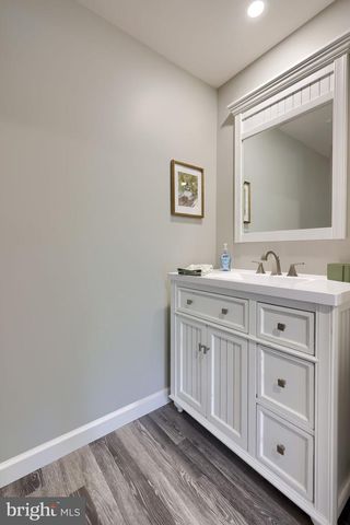 320 HIGHLAND RD, Hershey, PA 17033