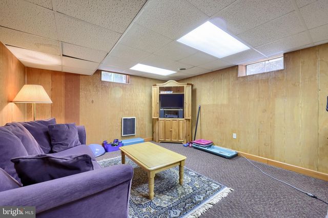 320 HIGHLAND RD, Hershey, PA 17033