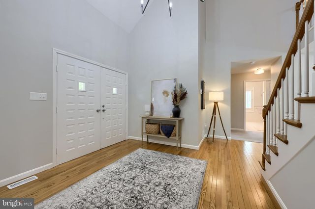 320 HIGHLAND RD, Hershey, PA 17033