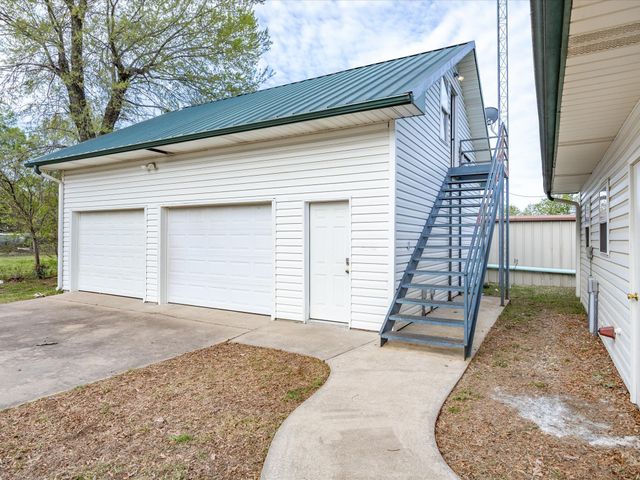 202 County Road 1558, Alba, TX 75410