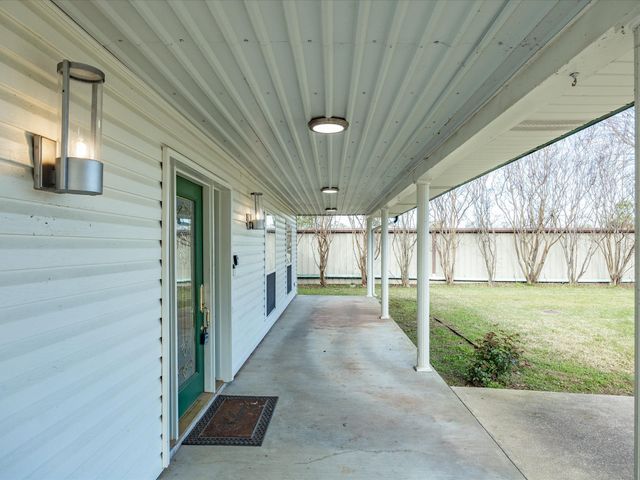 202 County Road 1558, Alba, TX 75410