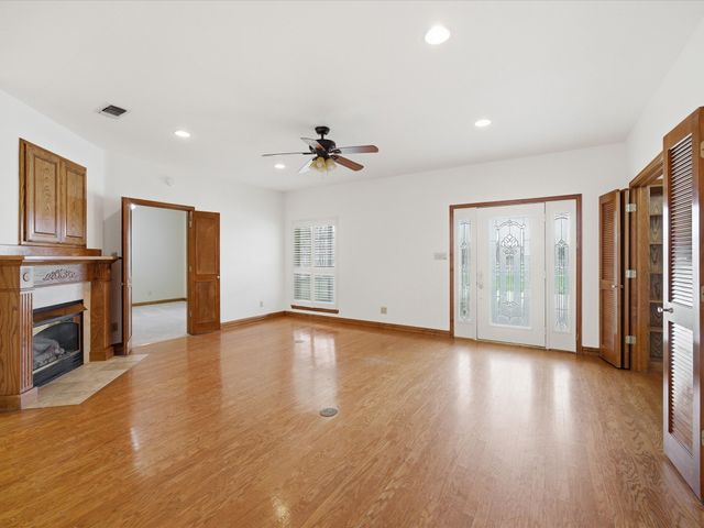 202 County Road 1558, Alba, TX 75410