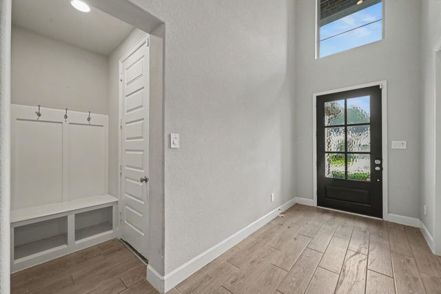 219 Sunrise Canvas Drive, Conroe, TX 77318