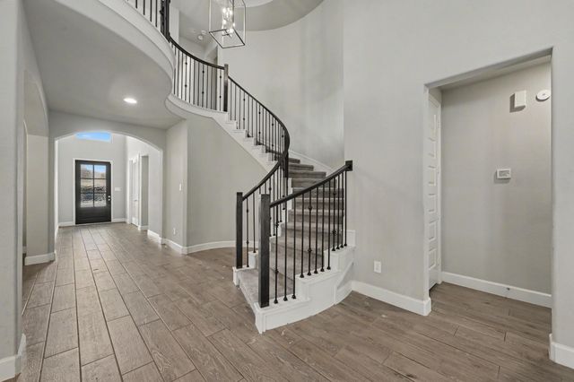 219 Sunrise Canvas Drive, Conroe, TX 77318