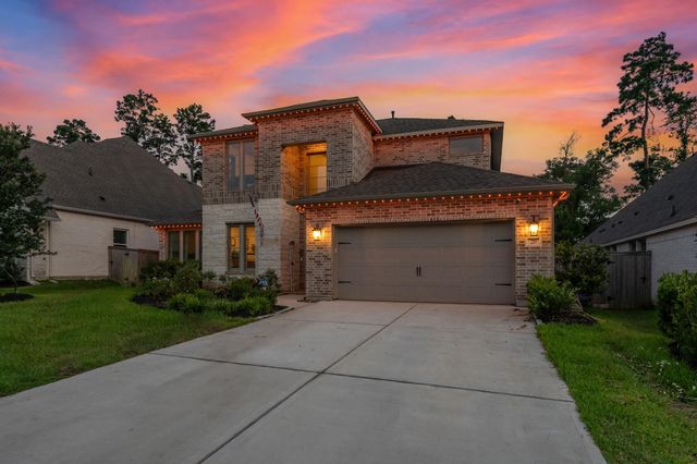 219 Sunrise Canvas Drive, Conroe, TX 77318