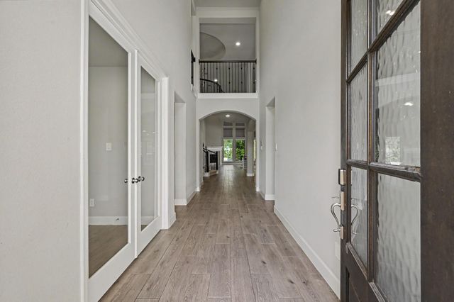 219 Sunrise Canvas Drive, Conroe, TX 77318