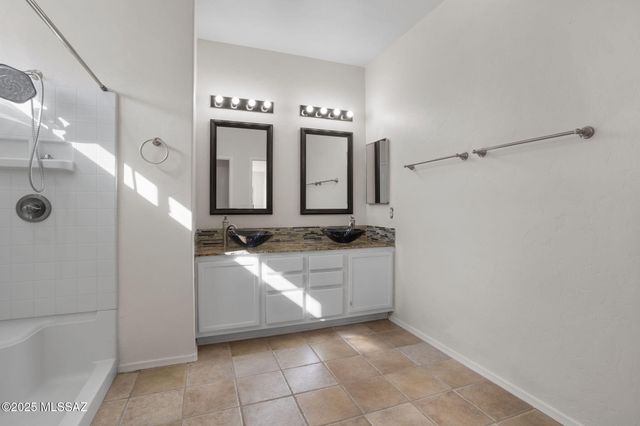 3347 S Desert Scroll Place, Tucson, AZ 85735