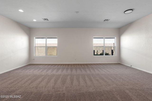 3347 S Desert Scroll Place, Tucson, AZ 85735