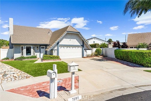 7880 E Samantha Circle, Anaheim, CA 92807