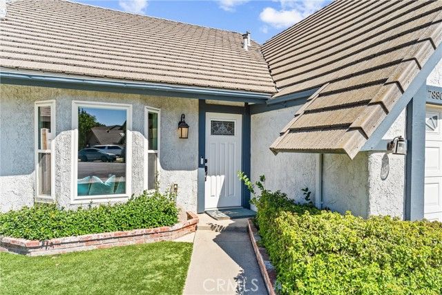 7880 E Samantha Circle, Anaheim, CA 92807