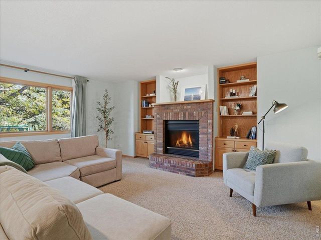 1712 Overlook Dr, Fort Collins, CO 80526