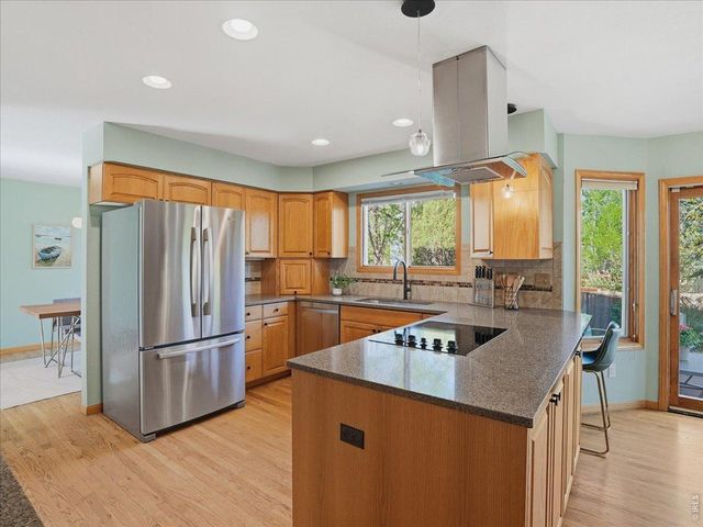 1712 Overlook Dr, Fort Collins, CO 80526