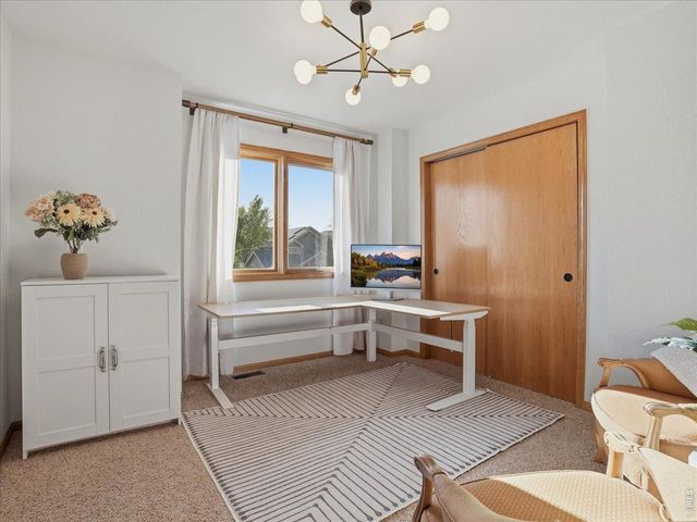 1712 Overlook Dr, Fort Collins, CO 80526