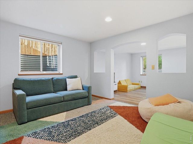 1712 Overlook Dr, Fort Collins, CO 80526