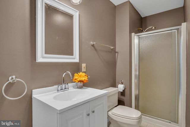 1103 SAFFRON DR, Mechanicsburg, PA 17050