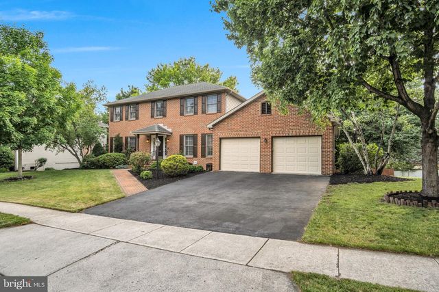 1103 SAFFRON DR, Mechanicsburg, PA 17050