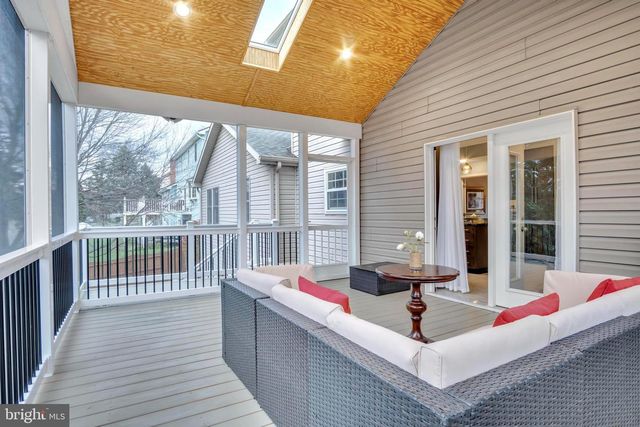 1103 SAFFRON DR, Mechanicsburg, PA 17050