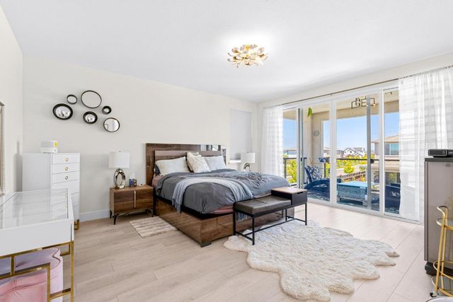 3483 Mulholland Dr, Lathrop, CA 95330