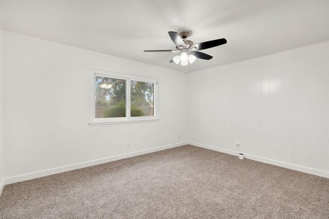 4575 E Norwich Avenue, Fresno, CA 93726