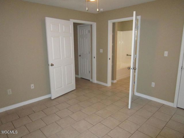 3008 50th Avenue, B, Gulfport, MS 39501