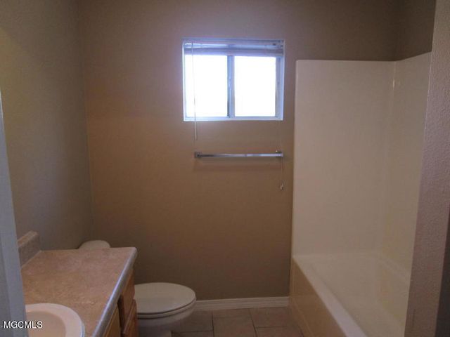 3008 50th Avenue, B, Gulfport, MS 39501