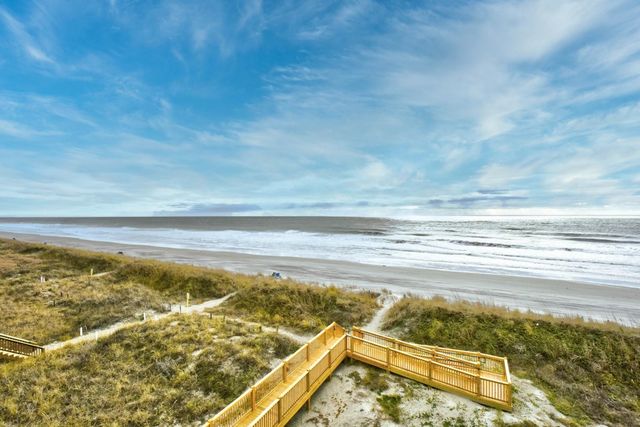 5007 White Iris Dr., North Myrtle Beach, SC 29582