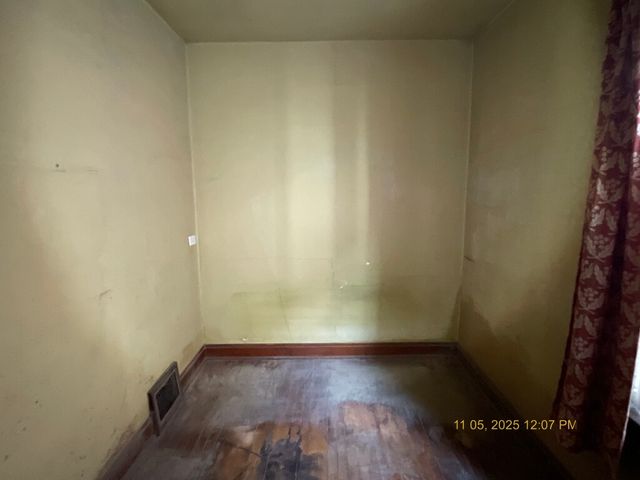 8545 S Manistee Avenue, Chicago, IL 60617