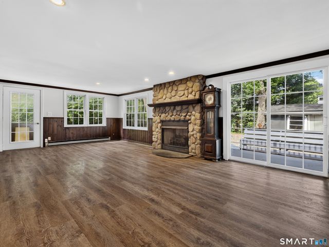 25 Uncas Trail, Old Saybrook, CT 06475