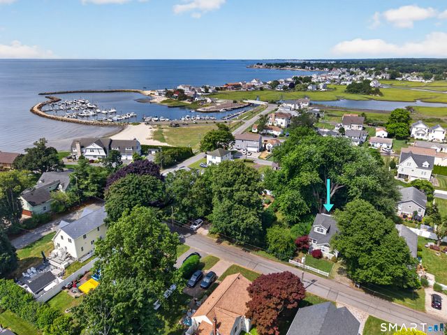 25 Uncas Trail, Old Saybrook, CT 06475