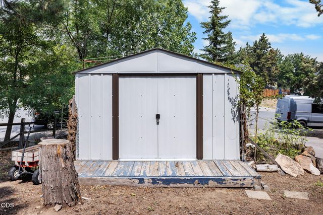 1895 NE Taylor Court, Bend, OR 97701