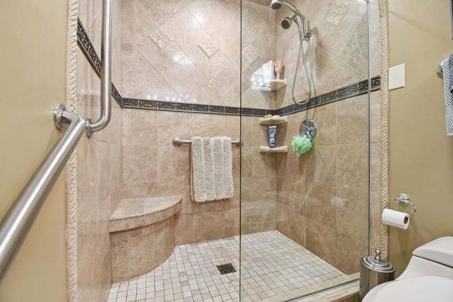 819 Briarhill Drive, Newark, OH 43055